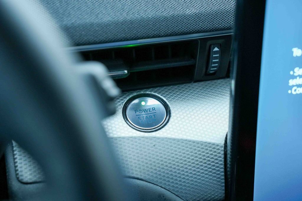 Used 2021 Ford Mustang Mach-E Select w/ Comfort/Appearance Package image 40