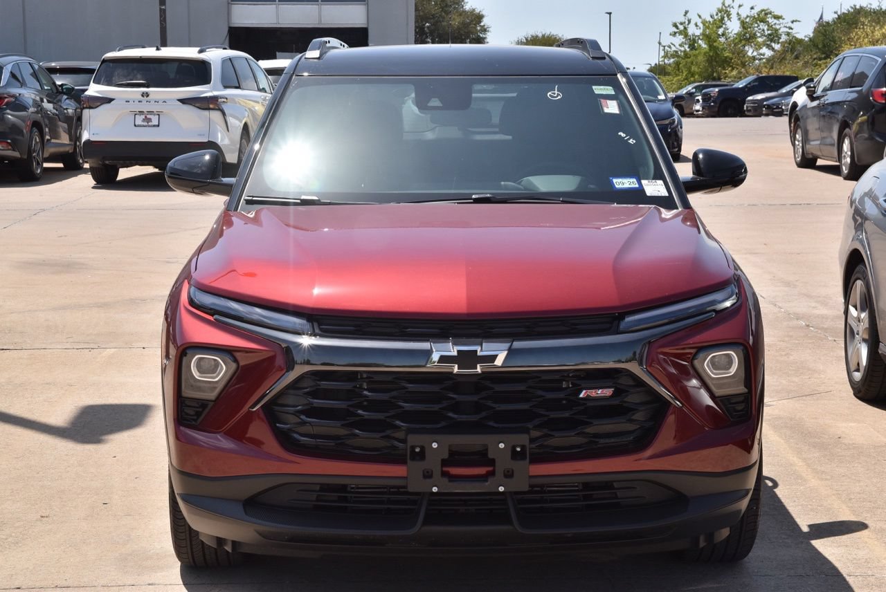 Used 2025 Chevrolet TrailBlazer RS w/ Driver Confidence Package FWD image 3