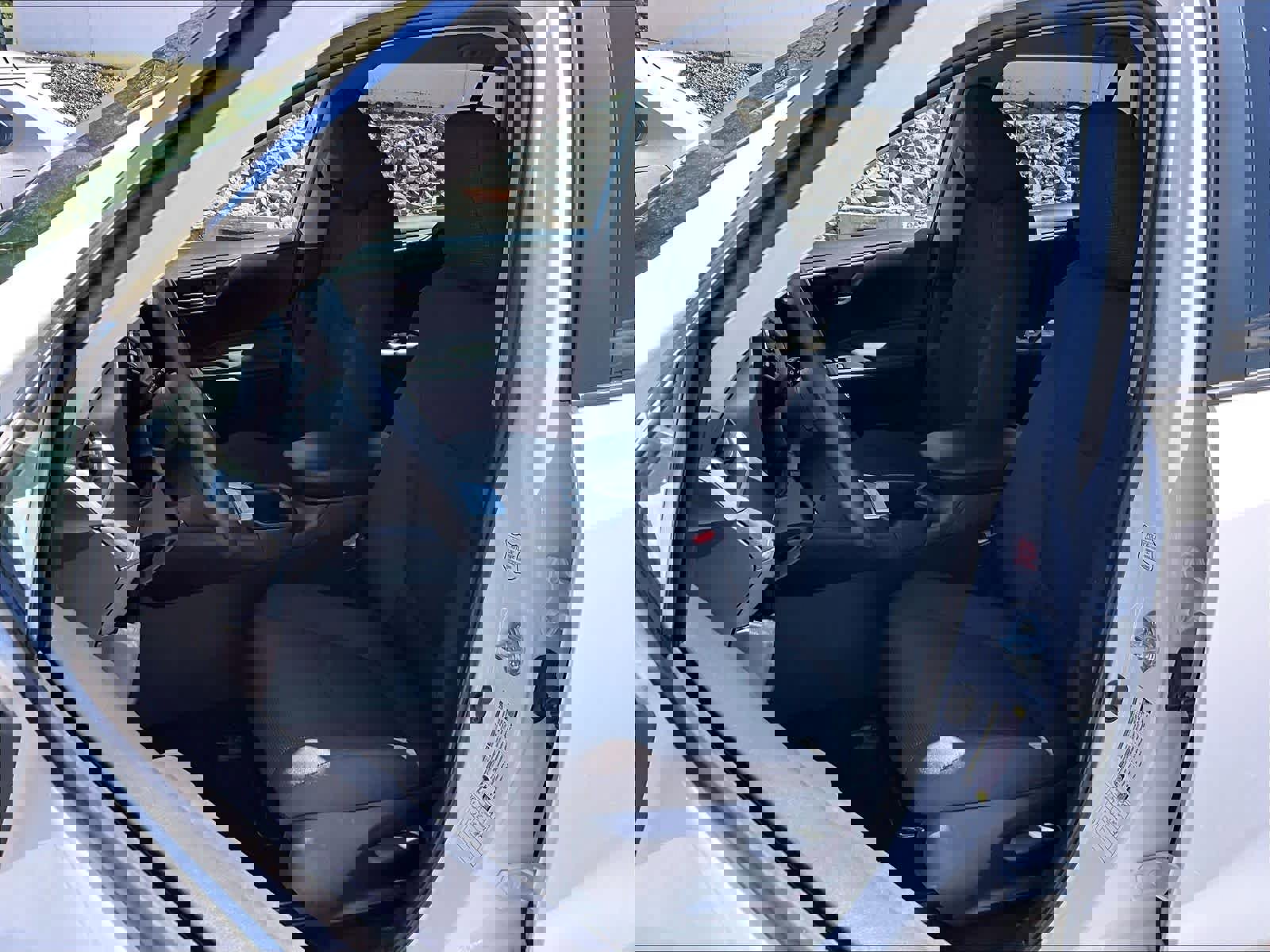 Used 2025 Toyota RAV4 LE image 10