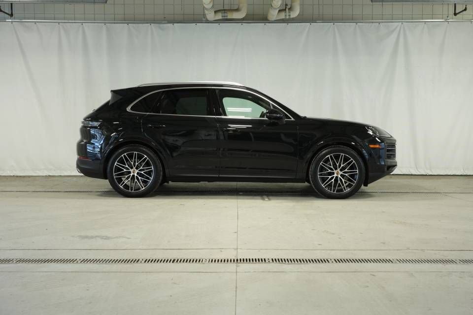 New 2026 Porsche Cayenne image 8