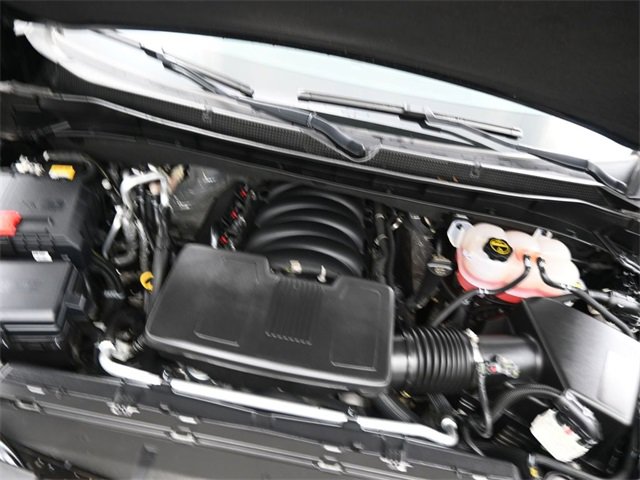 Certified 2024 Chevrolet Suburban High Country w/ Advanced Technology Package image 32