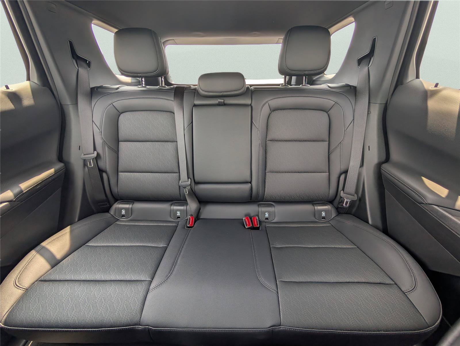 New 2026 Chevrolet Equinox LT FWD image 25