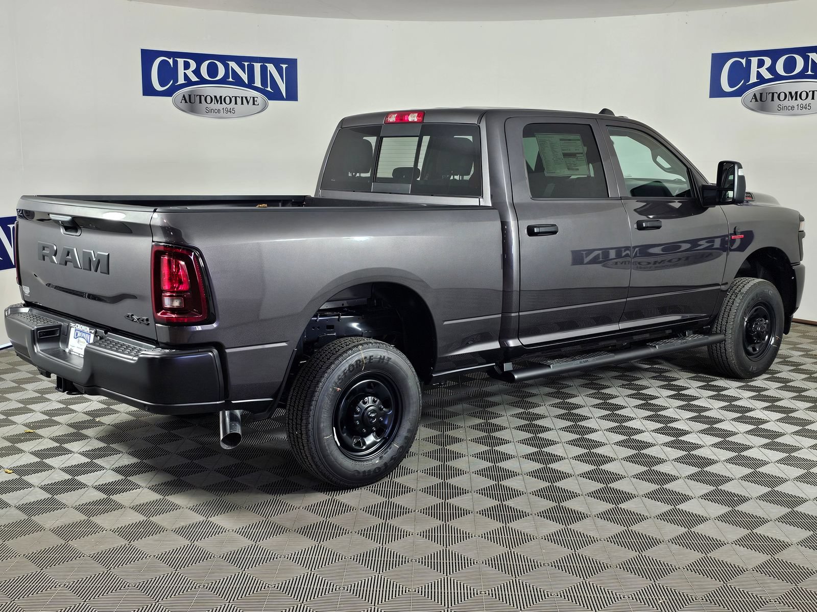 New 2026 RAM 2500 Tradesman AWD/4WD image 31