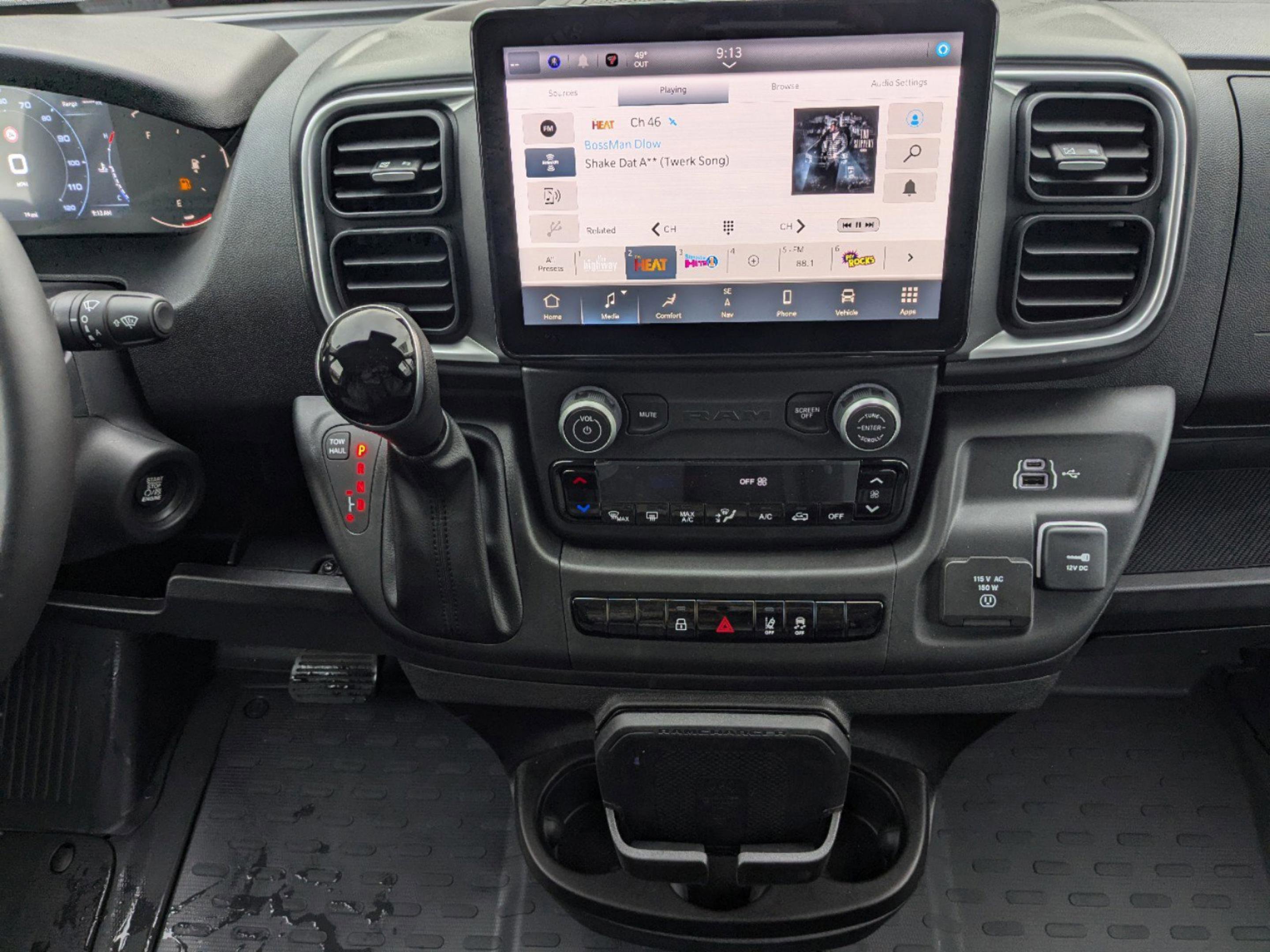 New 2025 RAM ProMaster 3500 w/ Quick Order Package 22H SLT+ image 16