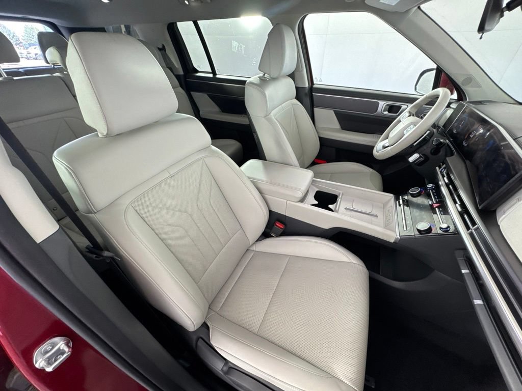 Used 2025 Hyundai Santa Fe SEL AWD/4WD image 39