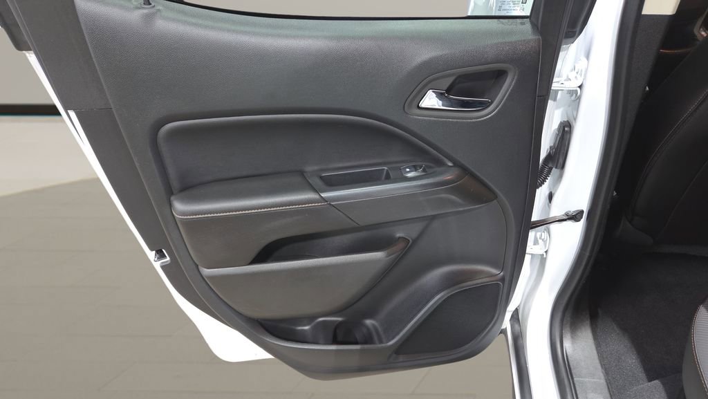 Used 2022 GMC Canyon AT4 w/ Trailering Package image 21