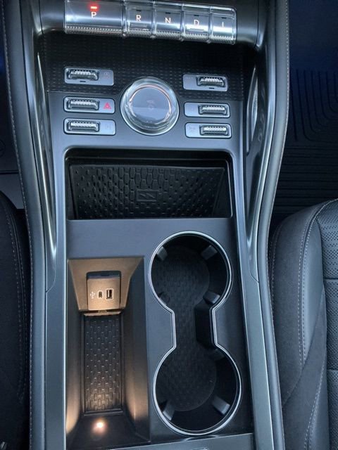 Used 2024 Lincoln Nautilus Reserve w/ Equipment Group 202A image 24