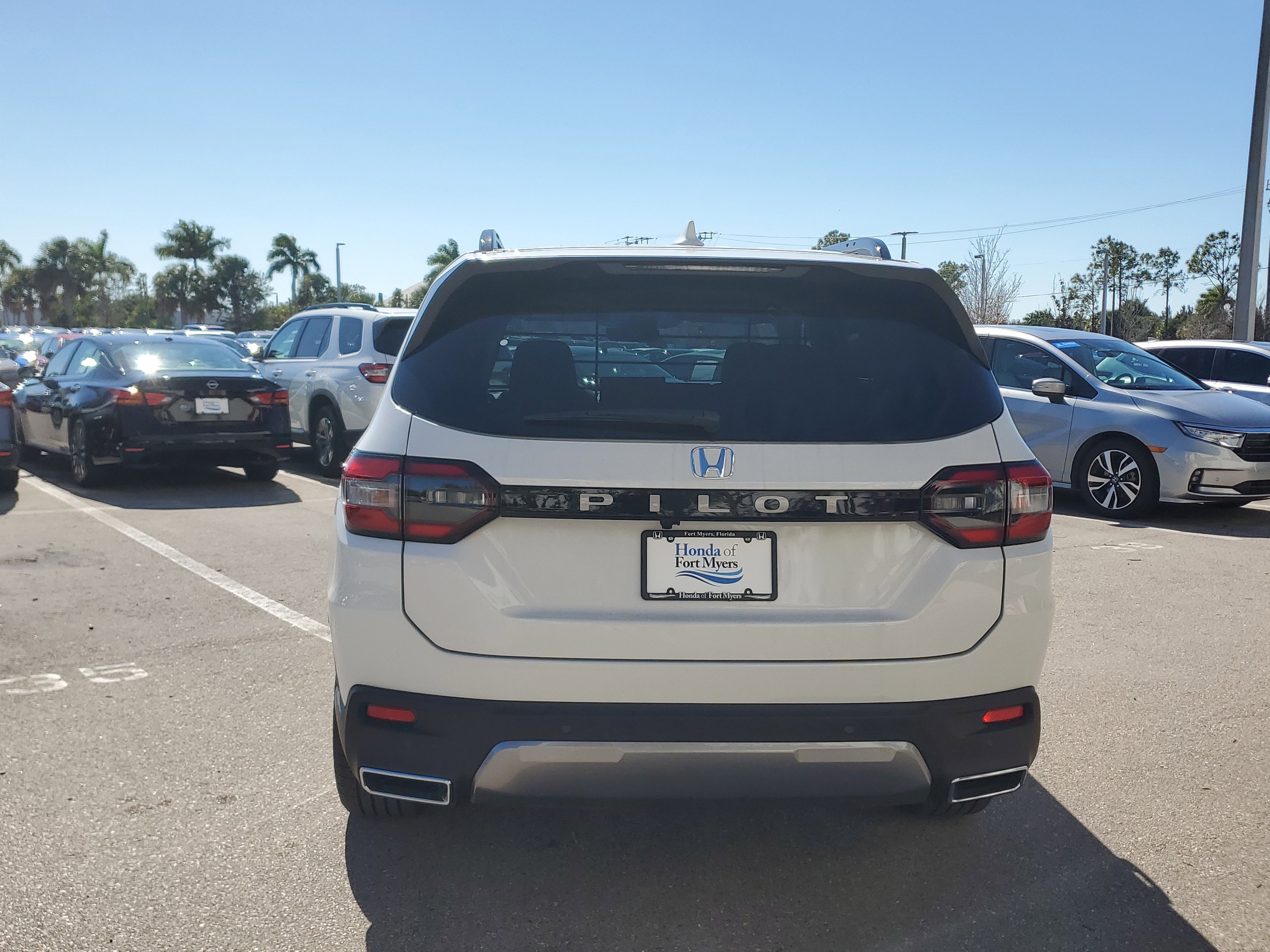 New 2026 Honda Pilot EX-L image 5