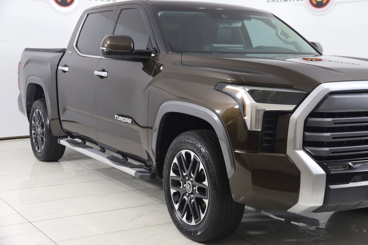 Used 2022 Toyota Tundra Limited AWD/4WD image 38