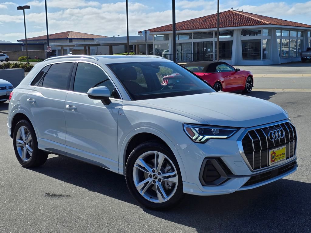 Used 2023 Audi Q3 2.0T Premium Plus image 1