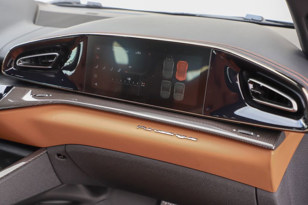 Certified 2025 Ferrari Purosangue image 35