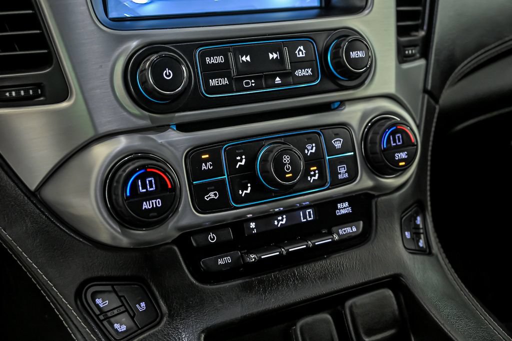 Used 2017 GMC Yukon SLT AWD/4WD image 27