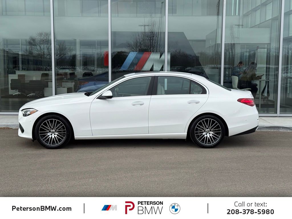 Used 2025 Mercedes-Benz C 300 4MATIC Sedan image 2