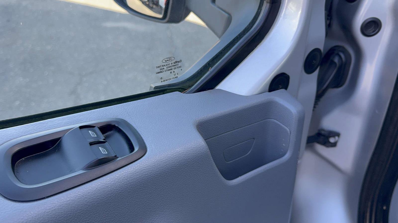 Used 2015 Ford Transit 350 148 High Roof Extended DRW image 28