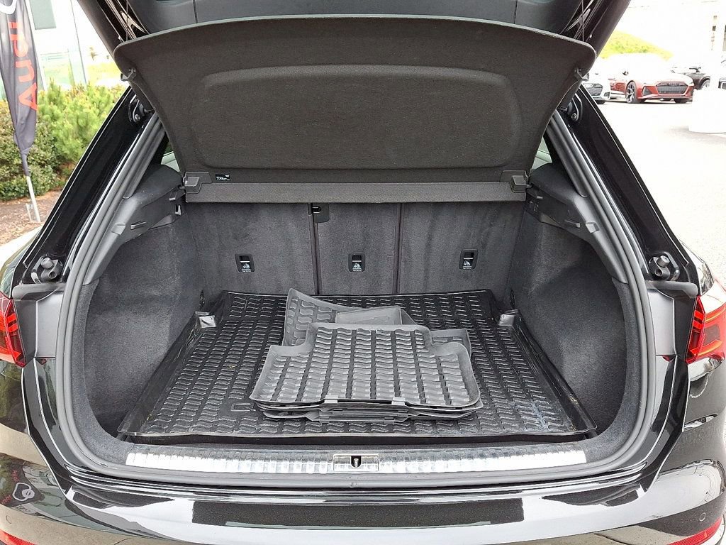 Used 2022 Audi Q3 2.0T Premium w/ Convenience Package image 27