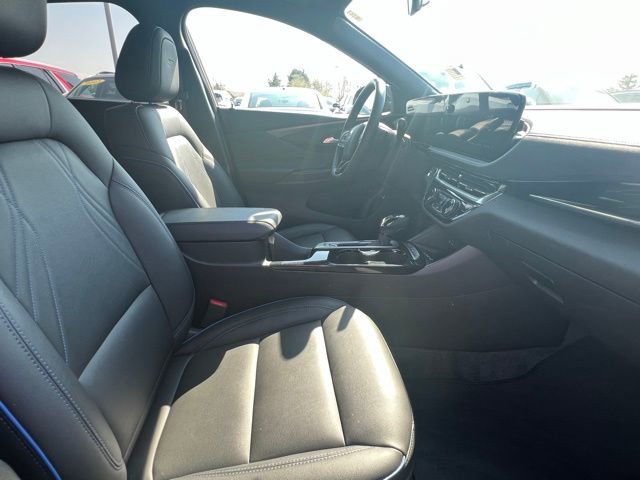 Used 2024 Buick Envista Sport Touring w/ Convenience I Package image 14
