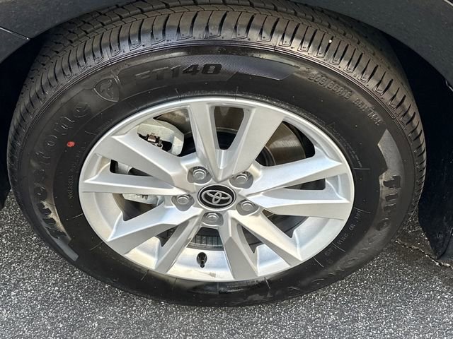 Used 2026 Toyota Camry LE w/ Convenience Package image 25