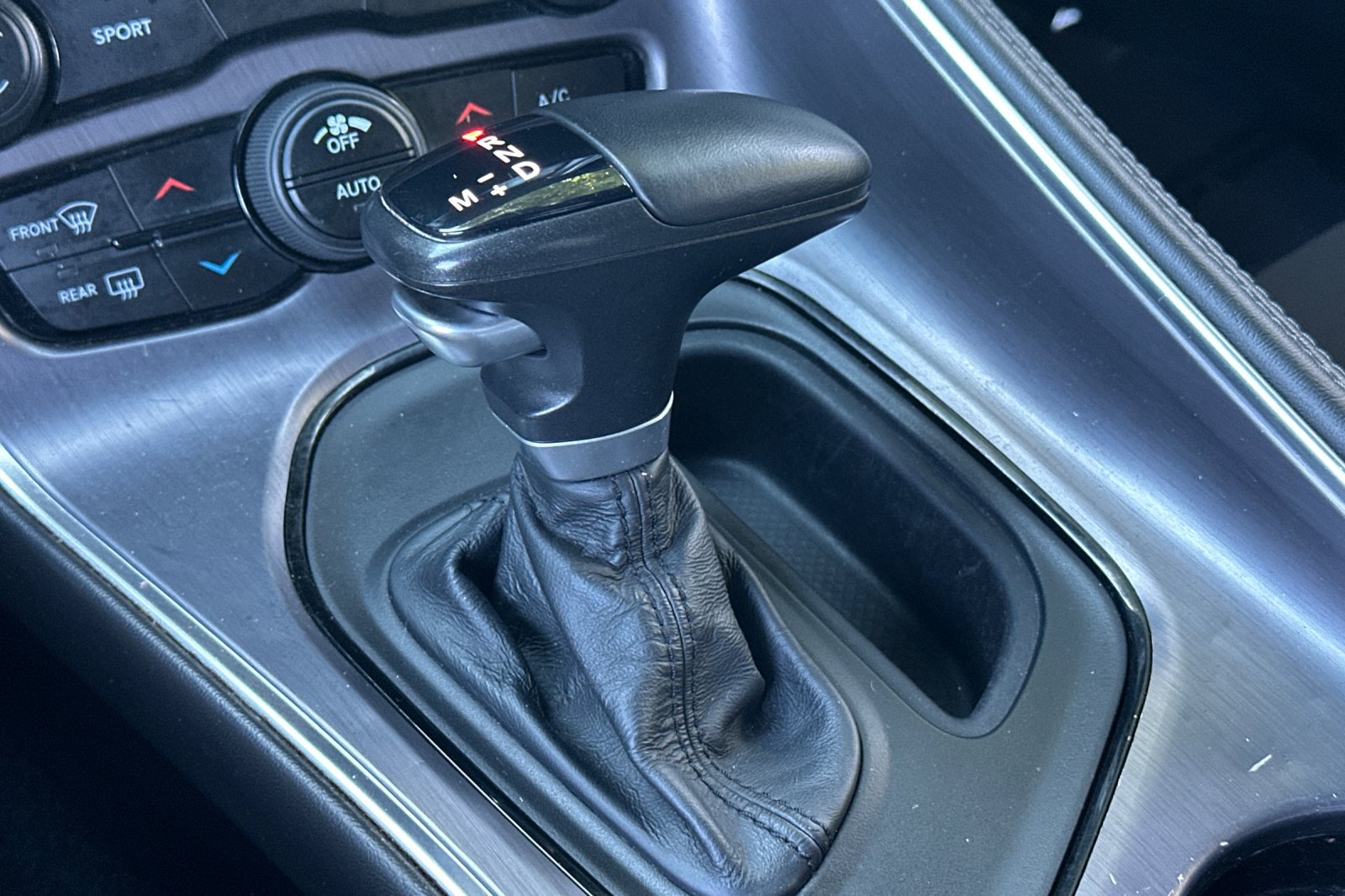 Used 2017 Dodge Challenger R/T RWD image 19