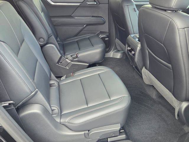 New 2026 GMC Acadia Elevation w/ Super Cruise Package FWD image 18