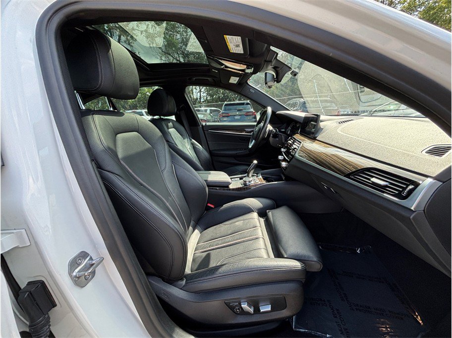 Used 2018 BMW 540i RWD image 43