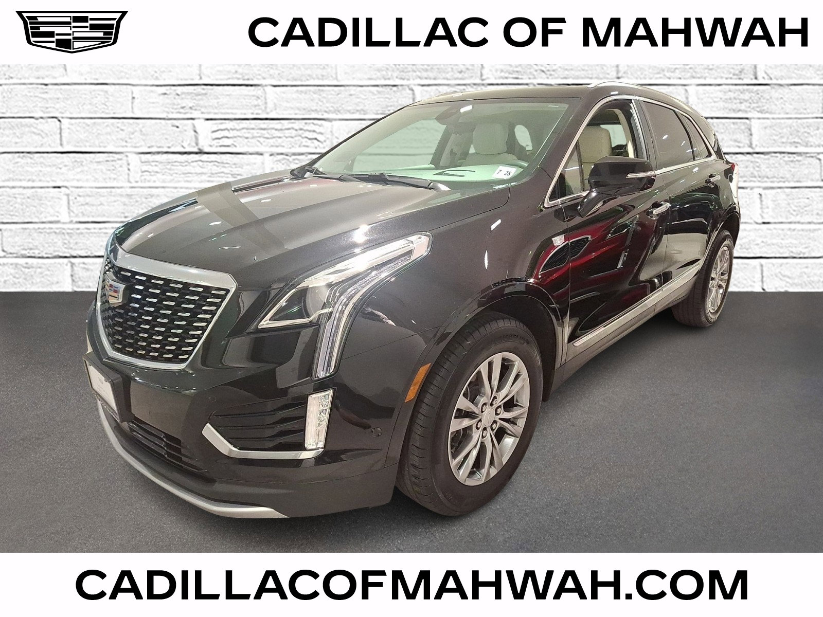 Certified 2023 Cadillac XT5 Premium Luxury w/ Technology Package AWD/4WD image 1