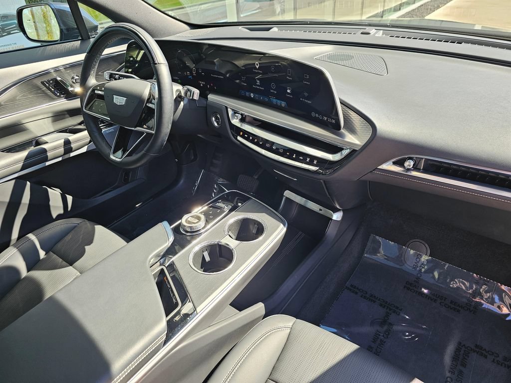 Certified 2024 Cadillac Lyriq Sport w/ LPO, Floor Liner Package AWD/4WD image 10