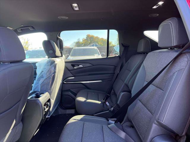 New 2026 Chevrolet Traverse LT w/ Driver Confidence Package image 8