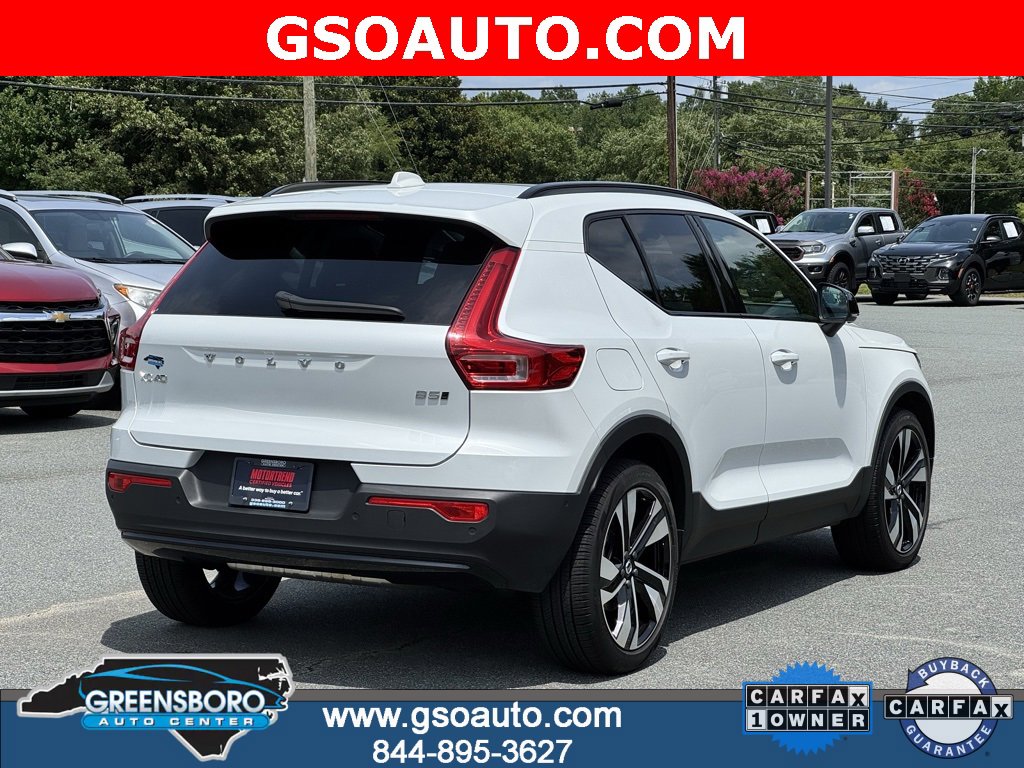 Used 2024 Volvo XC40 B5 Plus w/ Protection Package Premier image 7
