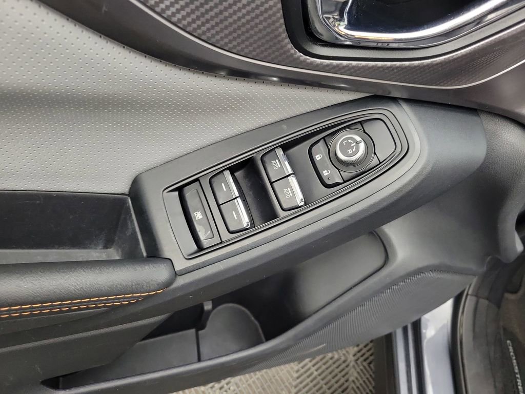 Used 2023 Subaru Crosstrek 2.5i Limited image 19