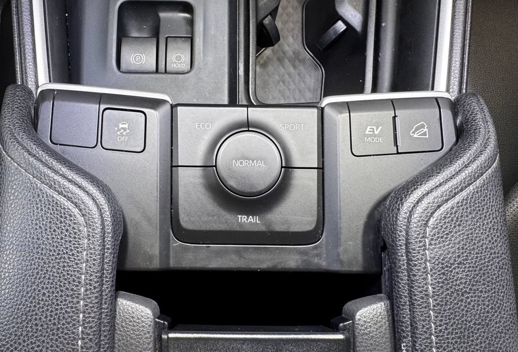 Certified 2024 Toyota Grand Highlander AWD Hybrid image 40