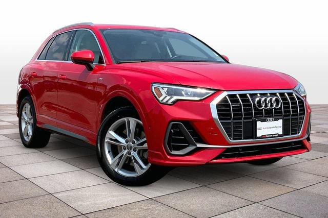 Used 2020 Audi Q3 2.0T Prestige w/ Prestige Package AWD/4WD image 2