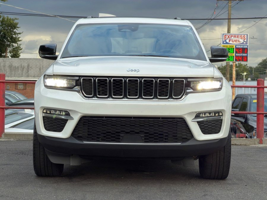 Used 2024 Jeep Grand Cherokee Limited 4xe AWD/4WD image 2