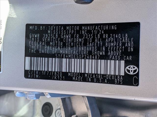 Used 2025 Toyota Corolla LE image 22