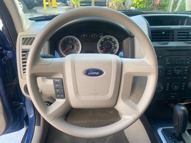 Used 2009 Ford Escape XLS image 51