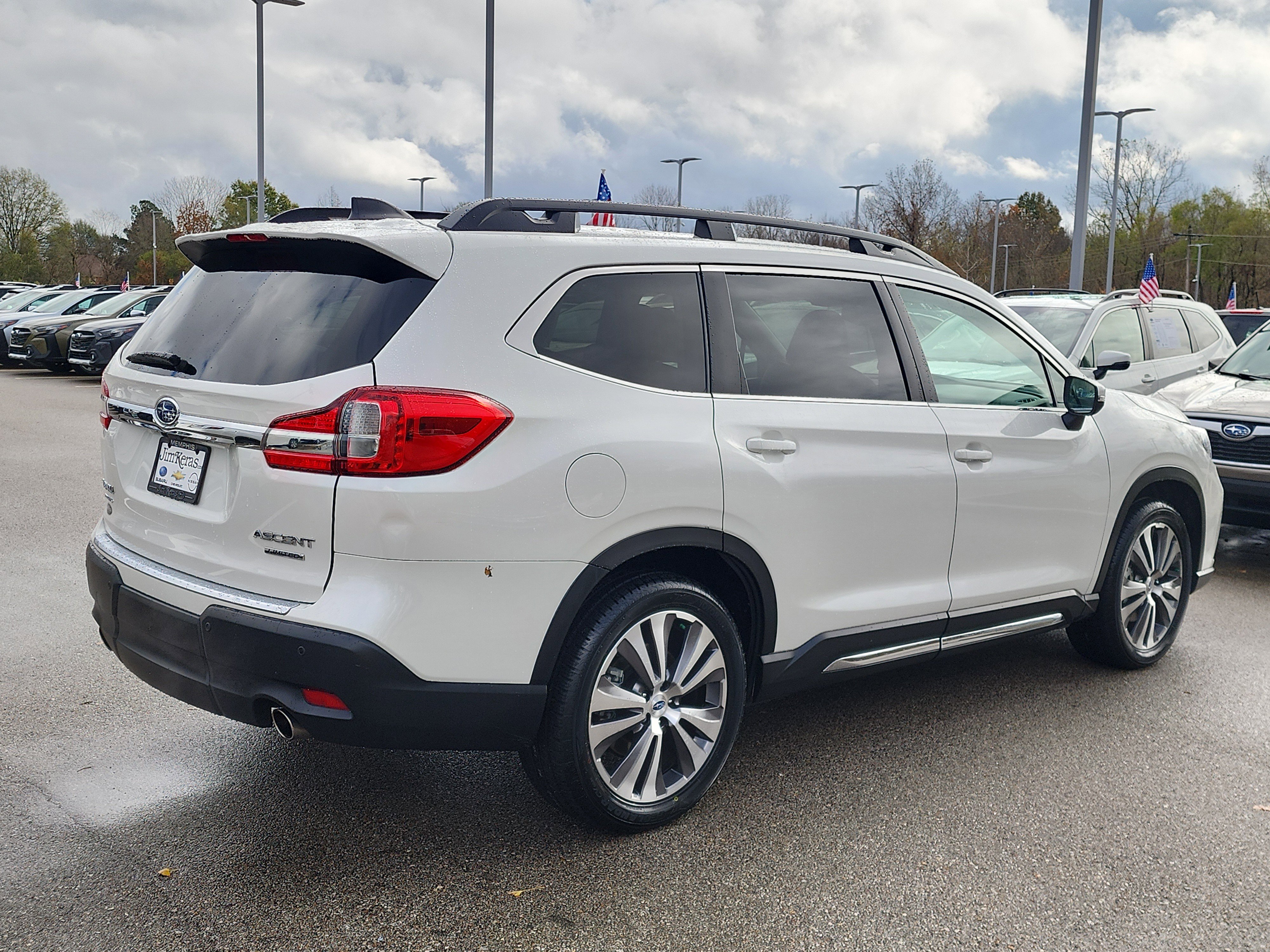 Used 2022 Subaru Ascent Limited w/ Technology Package image 3