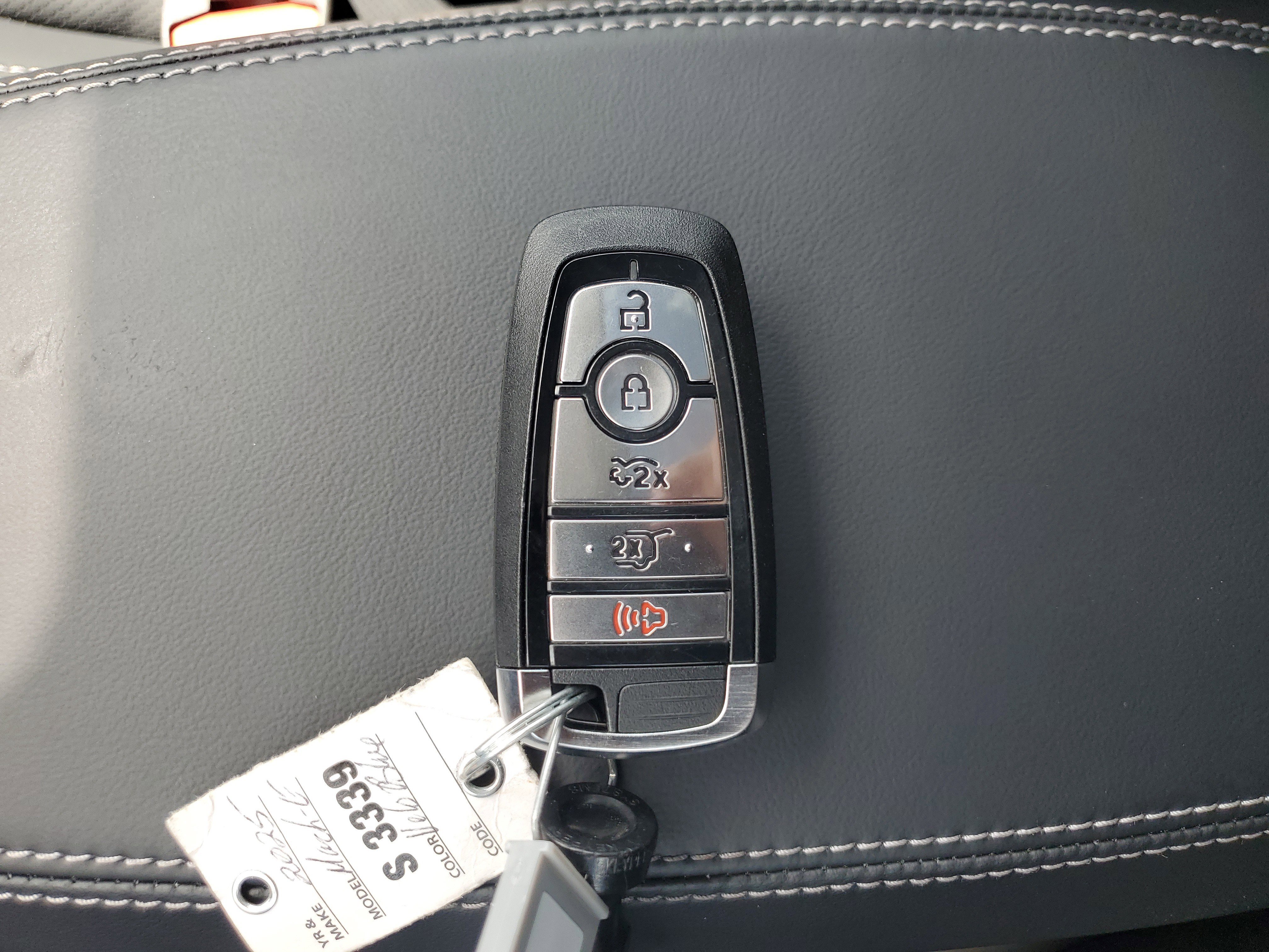 New 2025 Ford Mustang Mach-E Premium image 22