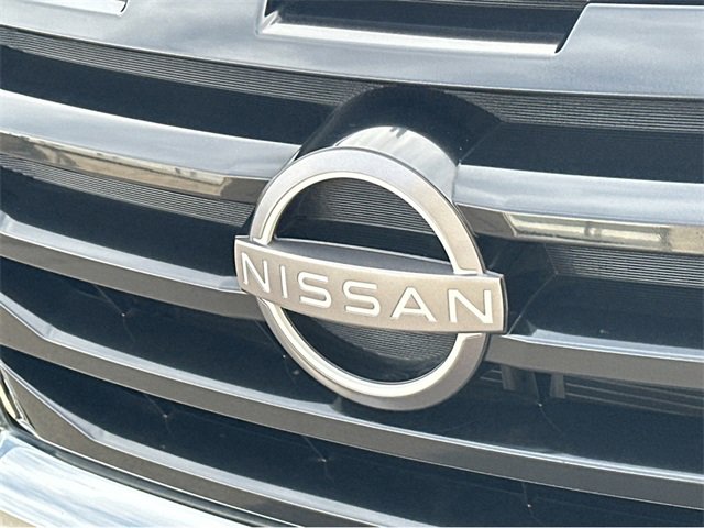 Used 2022 Nissan Pathfinder SV image 38