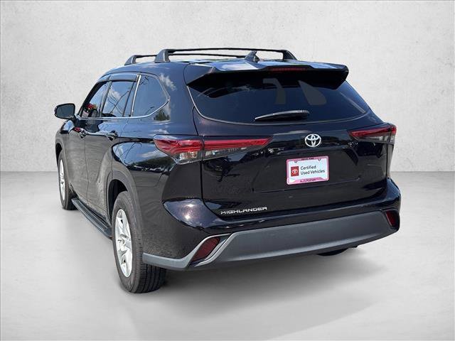 Certified 2021 Toyota Highlander L FWD image 7