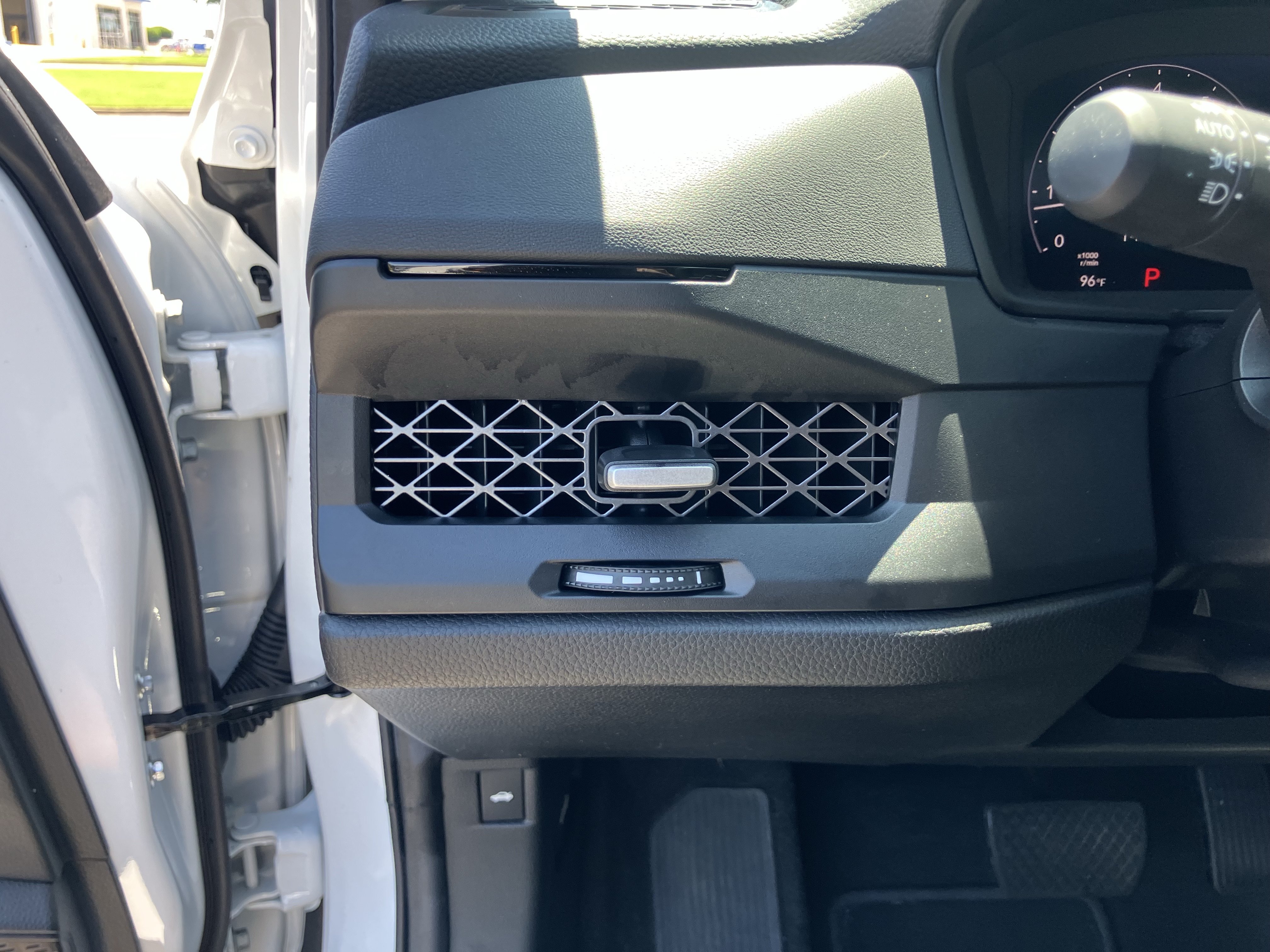 Used 2025 Honda Accord SE image 19