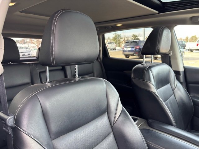 Used 2017 Nissan Murano Platinum w/ Platinum Technology Package image 26