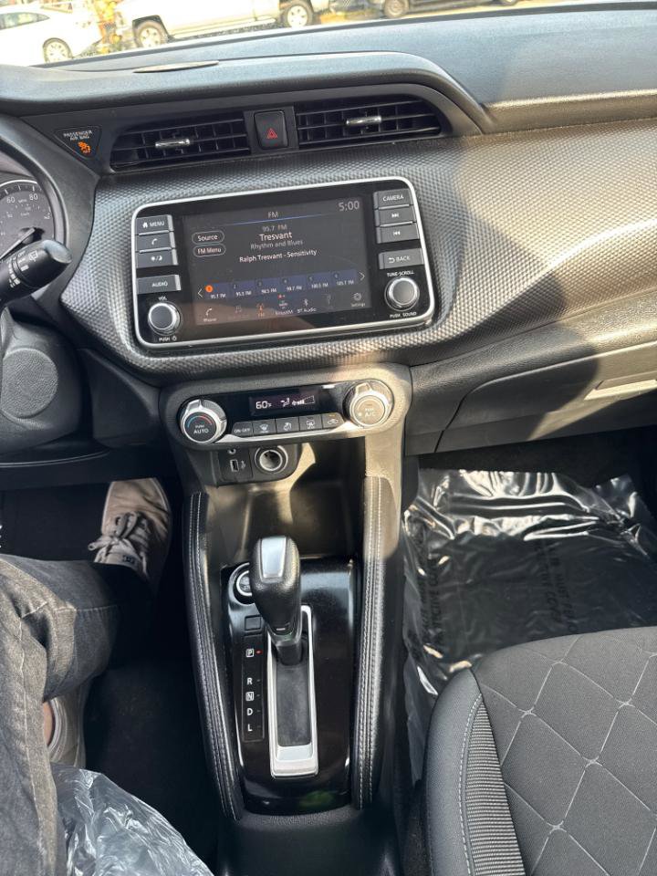 Used 2020 Nissan Kicks SV image 22