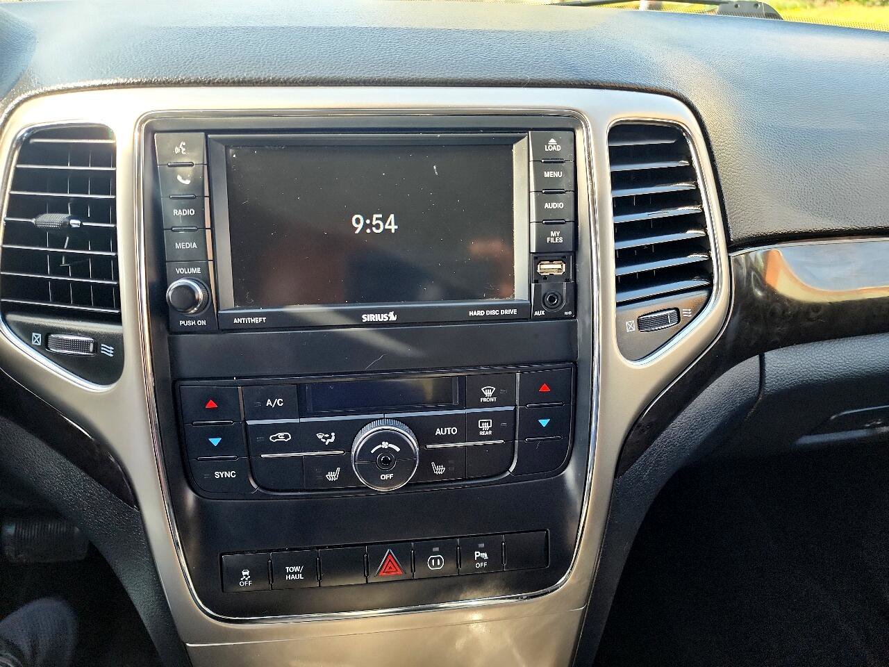 Used 2012 Jeep Grand Cherokee Laredo image 16