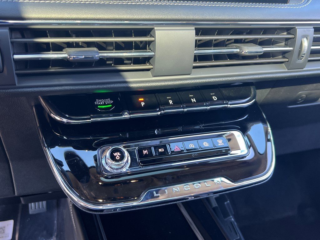 New 2026 Lincoln Corsair Premiere AWD/4WD image 19