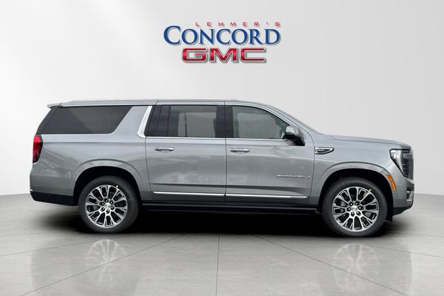 New 2026 GMC Yukon XL Denali image 3