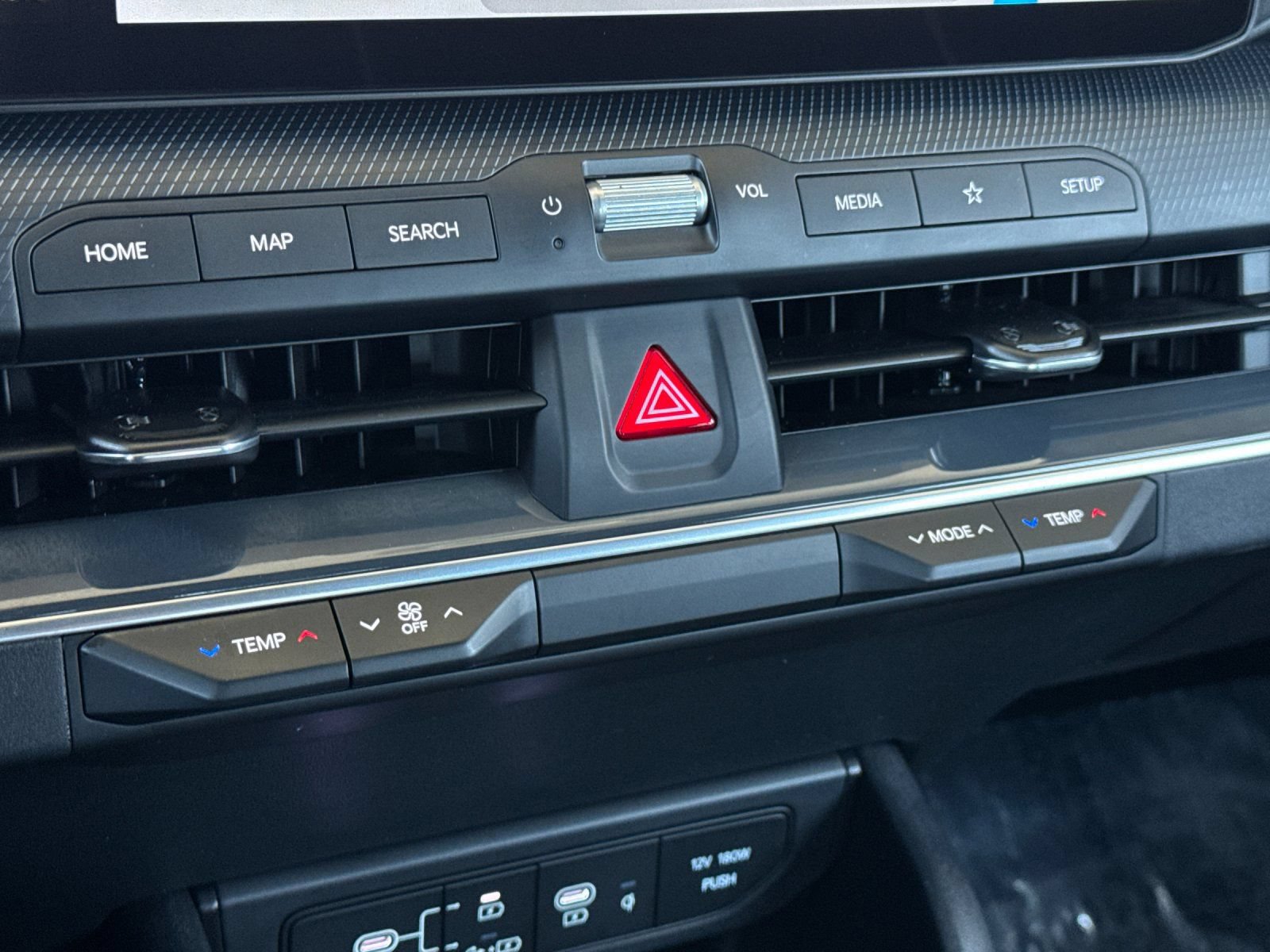 Used 2025 Kia K4 GT-Line FWD image 19
