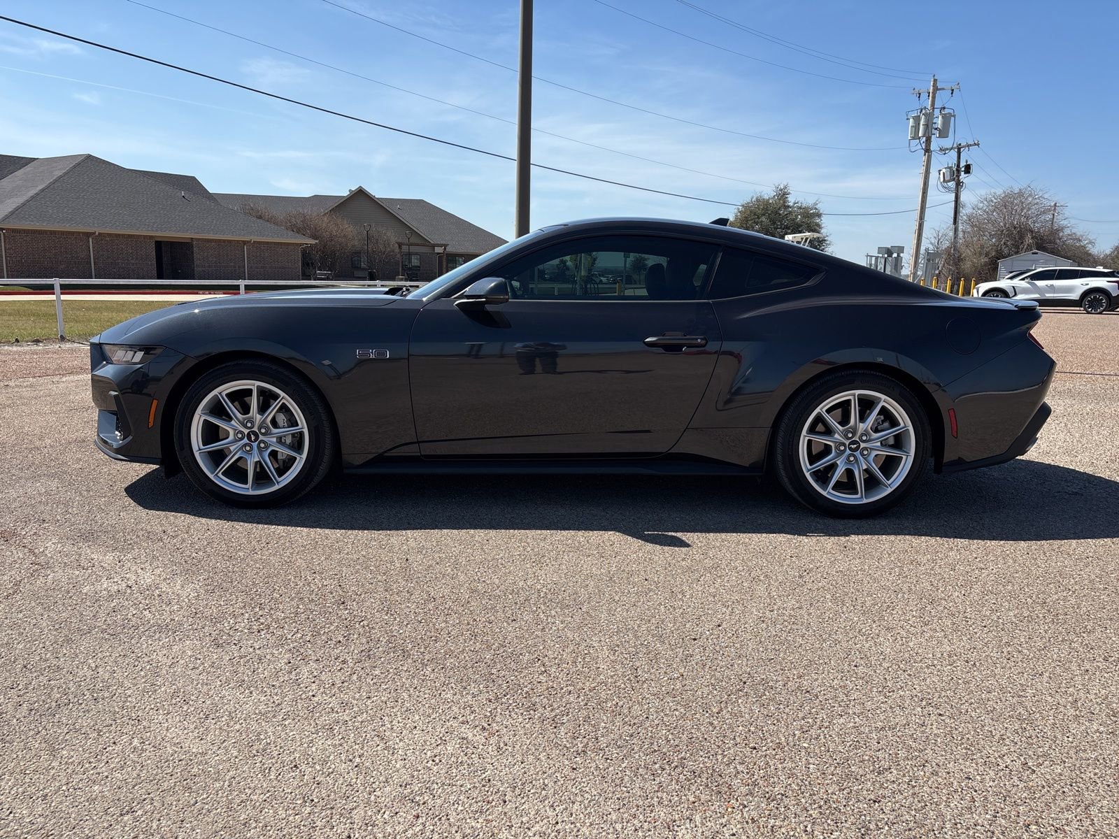 Used 2024 Ford Mustang GT Premium image 2