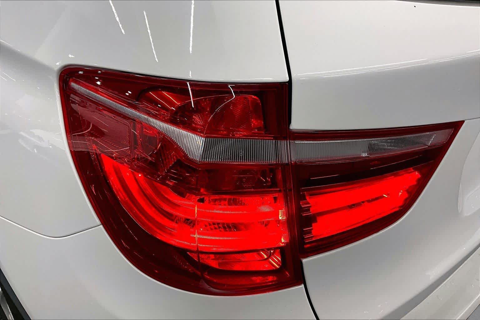 Used 2014 BMW X3 xDrive28i AWD/4WD image 27