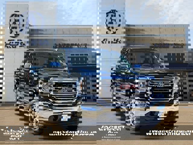 Used 2018 GMC Sierra 1500 SLT w/ SLT Premium Package