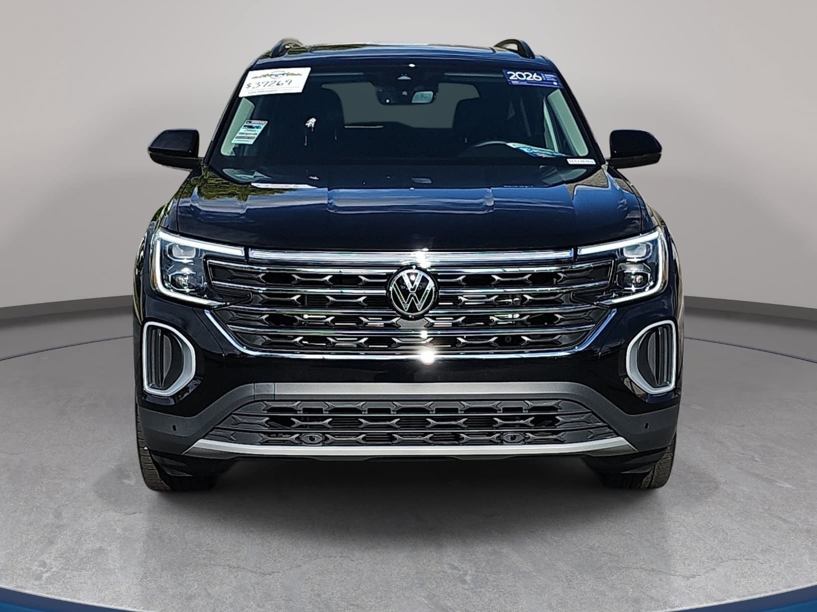 Certified 2026 Volkswagen Atlas SE w/ Panoramic Sunroof Package FWD image 2