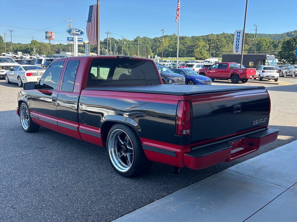 Used 1998 Chevrolet Silverado 1500 2WD Extended Cab w/ Preferred Equipment Group 2 image 2